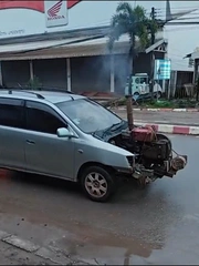 Chiếc ô tô 7 chỗ chạy động cơ công nông