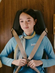 Vì sao Kaity Nguyễn cao 1m55 vẫn được chọn vào vai tiếp viên hàng không?
