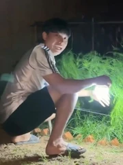 Anh chồng giật mình thon thót vì tưởng vợ là ma