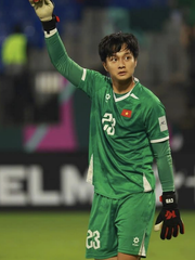 Cao Văn Bình mới lộ 'sít rịt' hiếm người hâm mộ biết