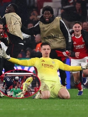 Thủ môn Benfica ghi bàn ‘kết liễu’ Real Madrid