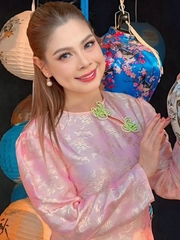 Nhạc Tết 2026: Người cũ 'mắc cạn', người trẻ hái ra tiền