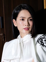 Anh Thư tái xuất màn ảnh ở tuổi 44, đóng cùng dàn diễn viên gen Z