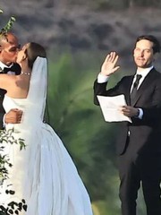 Tobey Maguire làm chủ hôn cho đám cưới của vợ cũ