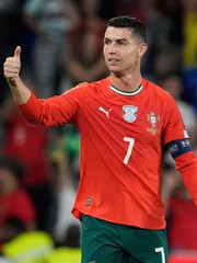 Instagram tuyển Bồ Đào Nha ‘bốc hơi’ 1 triệu follow sau khi Ronaldo rời đi