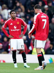 Gary Neville bóc mẽ thói xấu của dàn sao Man Utd