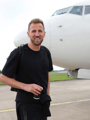 Phong cách sống xa hoa của Quả bóng vàng 2026 - Harry Kane