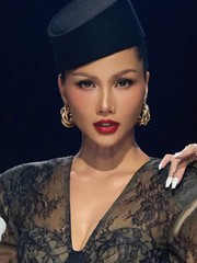 Chiêu lạ không giống ai của H'Hen Niê khi ngồi ghế nóng 'The face Vietnam'