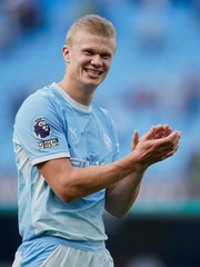 Haaland nhắn nhủ fan Man City: Chuyện gì rồi cũng qua!