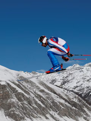 Bác sĩ tiết lộ ca tiêm ‘nhạy cảm’ làm nóng lại Olympic mùa đông