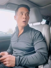 Tài xế ô tô có màn nhắc nhở khách siêu hài hước