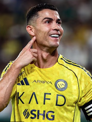 Ronaldo đi bước đầu dọn đường cho ngày treo giày