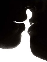 Quiz: Bạn là người giàu tình cảm và hết lòng với người mình yêu?