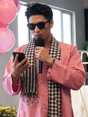 Chồng đầu bếp mặc áo bà ba, hát cải lương mừng tuổi mới Ngô Thanh Vân