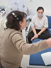 'Phương Oanh và mẹ' bất ngờ lọt top tìm kiếm sau một clip cãi vã