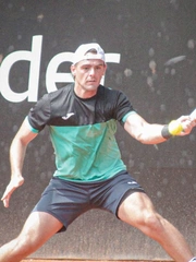 Tay vợt Argentina dàn xếp tỉ số trận đấu của chính mình