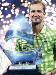 Medvedev vô địch Dubai 2026 không cần đánh chung kết