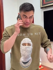 Khi bạn tức giận nhưng kinh phí không cho phép mà vẫn cố tỏ ra ngầu