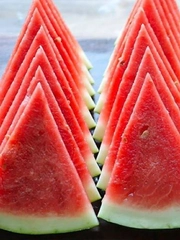 Quiz: Cách ăn dưa hấu tiết lộ kỹ năng tư duy tiềm ẩn của bạn