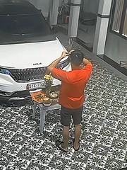Gia chủ đứng hình khi mâm cúng bày ra chưa được 30 giây thì phải dọn