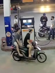 Khi hoạn nạn mới biết ai là bạn