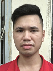 Thanh niên lạ đi ăn cưới rồi bê luôn hòm tiền mừng gần 320 triệu đồng