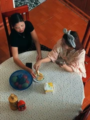 Xúc động lời dặn dò của mẹ khi thấy con gái trưởng thành