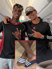 Nico Williams ‘bóc phốt’ Lamine Yamal sau vụ đôi dép lòi ngón gây sốt