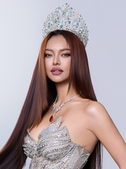 Bùi Lý Thiên Hương nhường suất thi quốc tế cho Mai Ngô?