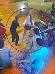 Thanh niên trêu cô gái trước quán karaoke bị tạm giữ, netizen rần rần: 'Quá đúng'
