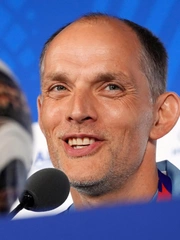 Thomas Tuchel xả stress ở World Cup 2026 bằng cách... ăn kem