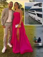 Choáng ngợp cuộc sống xa hoa của Neymar khi trở về từ World Cup