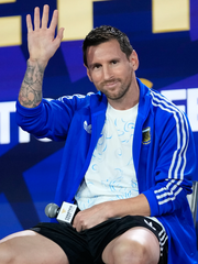 Messi khen Yamal hết lời, rồi mong điều ngược lại ở chung kết World Cup