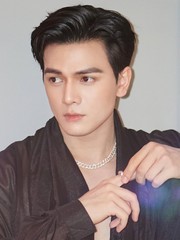 Lộ diện 'nam thần' sở hữu đồng hồ tiền tỉ chẳng kém Trấn Thành, Sơn Tùng M-TP