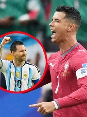 Ronaldo có thật sự 'like' bài tố FIFA thiên vị Messi?