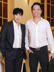 Lý do bầu show quyền lực Quang Cường chọn sống kín kẽ và trầm lặng ở tuổi 50?