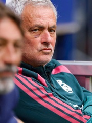 Cầu thủ Real Madrid khiến Mourinho ‘thâm mắt’