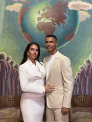 Cận cảnh về ngày cưới của Cristiano Ronaldo và Georgina Rodriguez
