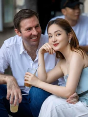 Lan Phương đáp trả bình luận kém duyên sau ly hôn chồng Tây
