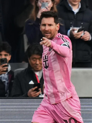 Lionel Messi vẫn hưởng lương cao nhất MLS