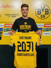 HLV Borussia Dortmund không thể phát âm tên học trò