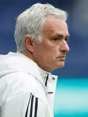 Jose Mourinho áp dụng ‘kỷ luật sắt’ cho Real Madrid