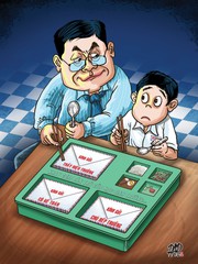 Khay cơm bán trú và những món 'khó gọi tên'