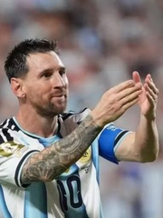 Vé trận cầu chia tay tuyển Argentina của Messi sốt xình xịch