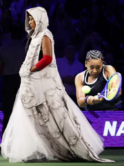 Naomi Osaka thể hiện cá tính khiến người hâm mộ mê mẩn