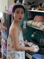 Chồng khóc thét vì bị vợ bỏ quên ở chợ
