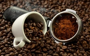 Caffeine giúp giảm đau đầu?