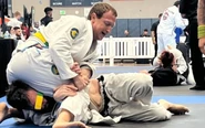 Mark Zuckerberg gây sốt vì miệt mài luyện võ​ jiujitsu