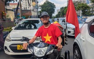 Không quản đường xa để ngắm những khoảnh khắc đẹp của hòa bình