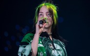 Billie Eilish vượt 'Dance monkey', lập kỷ lục lịch sử trên Spotify